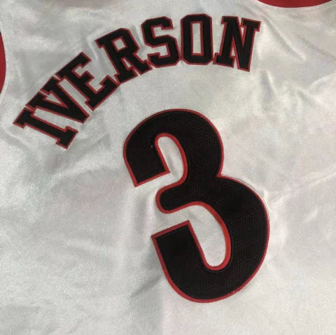 Regata NBA Philadelphia 76ers Retrô 2000 - 2001 Nike Authentic Iverson 3 - Branca