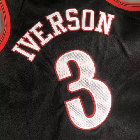 Regata NBA Philadelphia 76ers Retrô 2000 - 2001 Nike Authentic Iverson 3 - Preta